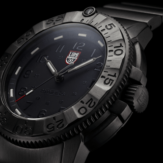 Navy SEAL Foundation, 43 mm, Military Watch - 3228.NSF	,Detail view of the watch dial