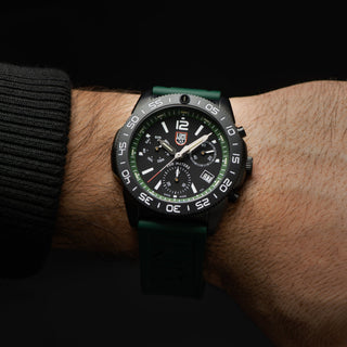 Pacific Diver Chronograph, 44 mm, Diver Watch - 3147	,Mood image with wrist watch worn