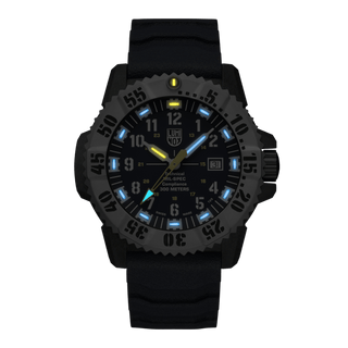 MIL-SPEC, 45 mm, Militäruhr / Taucheruhr - 3355.SET, Nachtansicht mit grünen und orangenen Leuchtröhren