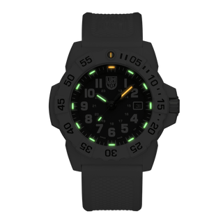 Navy SEAL, 45 mm, Militäruhr / Taucheruhr - 3507.WB	, Nachtansicht mit grünen und orangenen Leuchtröhren