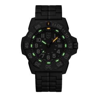 Navy SEAL, 45 mm, Militäruhr / Taucheruhr  - 3510	, Nachtansicht mit grünen und orangenen Leuchtröhren