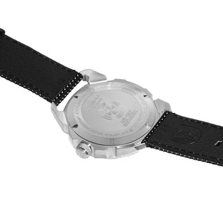 ICE-SAR Arctic, 46 mm, Outdoor Uhr - 1201, Gehäuseboden mit Gravur